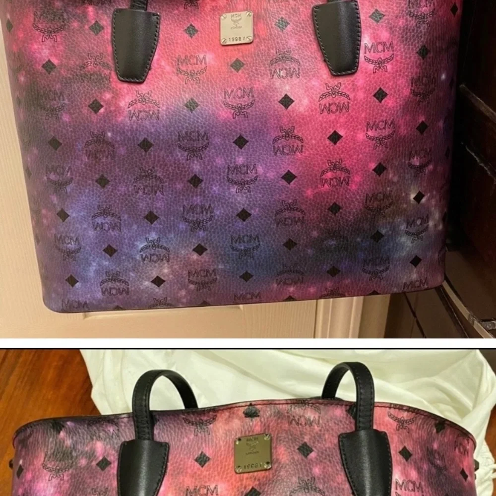โญ๏ธ2xHOST PICKโญ๏ธ MCM Limited Edition Galaxy Coated Canvas Shopper Tote w/dust bag - Picture 6 of 6